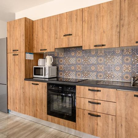 F11 Room 3, Private Room Two Single Beds Shared Bathroom In Shared Flat Msida Ngoại thất bức ảnh